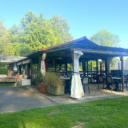 Camping L'Etruyere La Tardiere 외부 사진